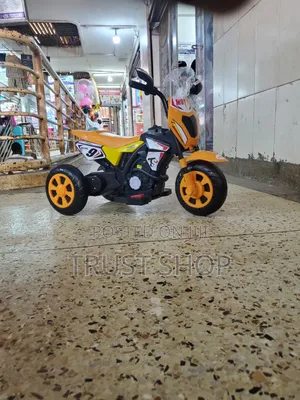 Rechargeable Moto Racer