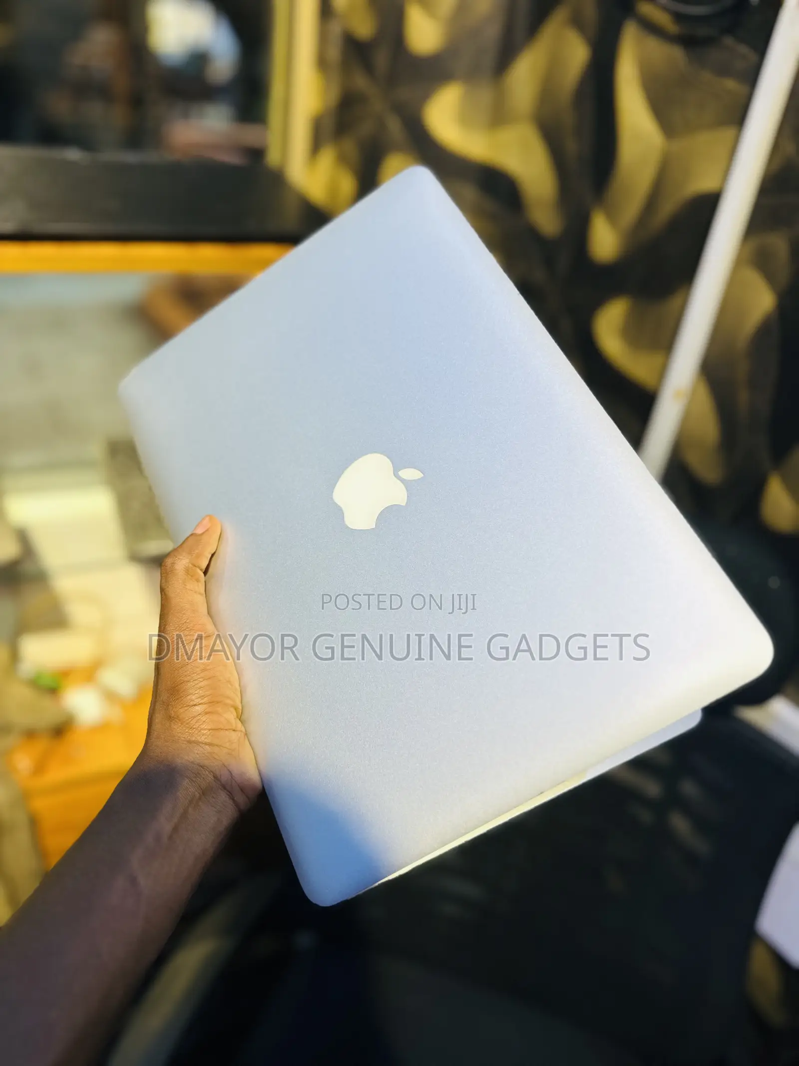 Laptop Apple MacBook Air 8GB Intel Core i5 SSD 128GB