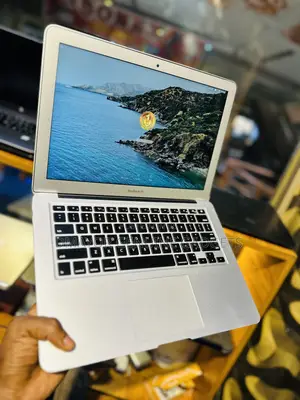 Laptop Apple MacBook Air 8GB Intel Core i5 SSD 128GB