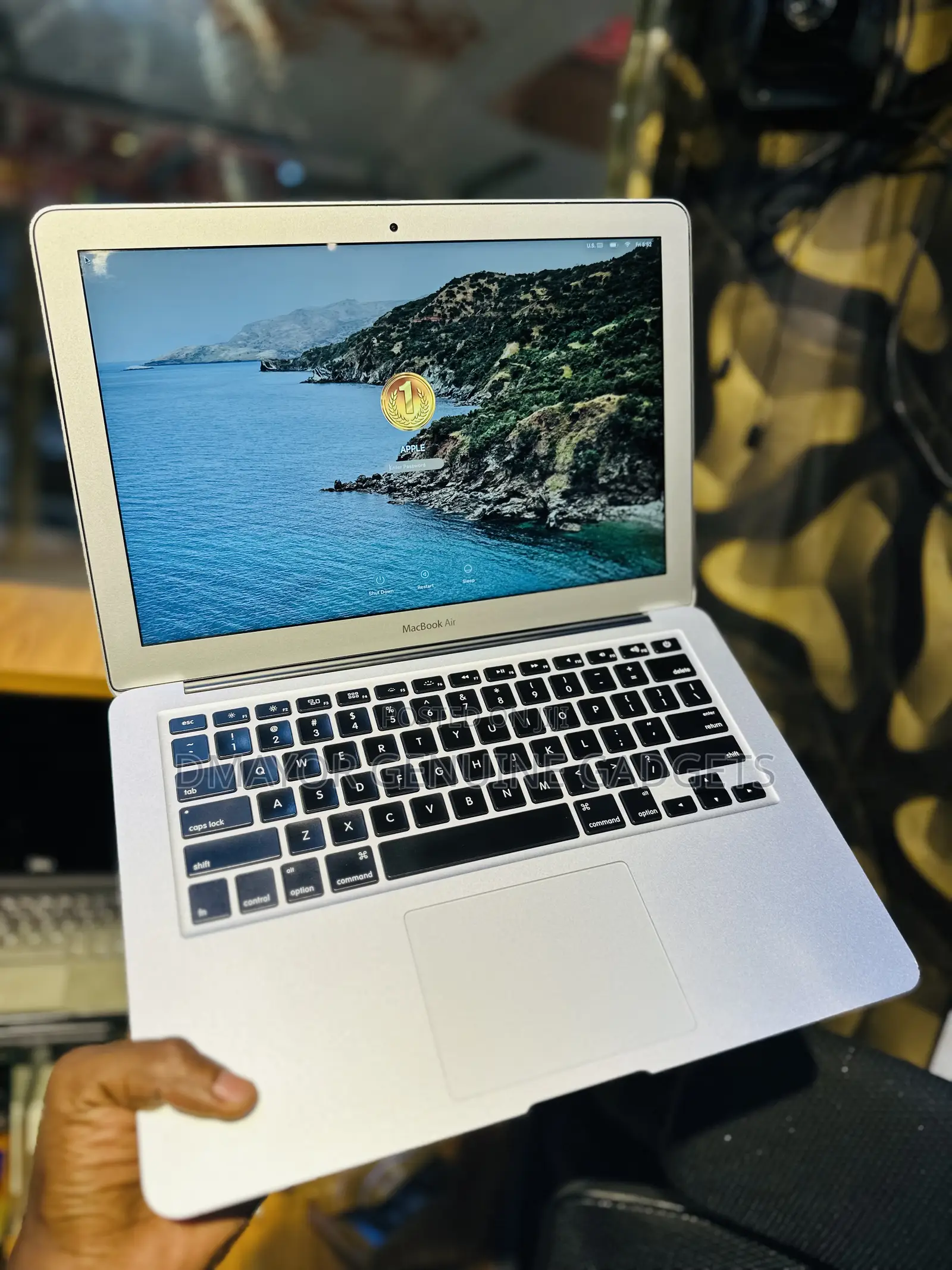 Laptop Apple MacBook Air 8GB Intel Core i5 SSD 128GB