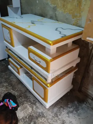 Modern Centre Tables