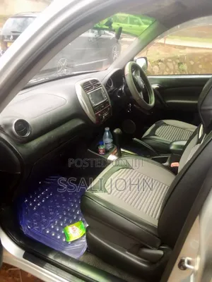 Toyota RAV4 2005 Silver