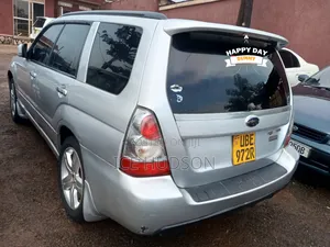 Subaru Forester 2006 Gray