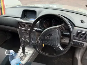 Subaru Forester 2006 Gray
