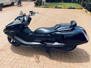 Yamaha 2012 Black