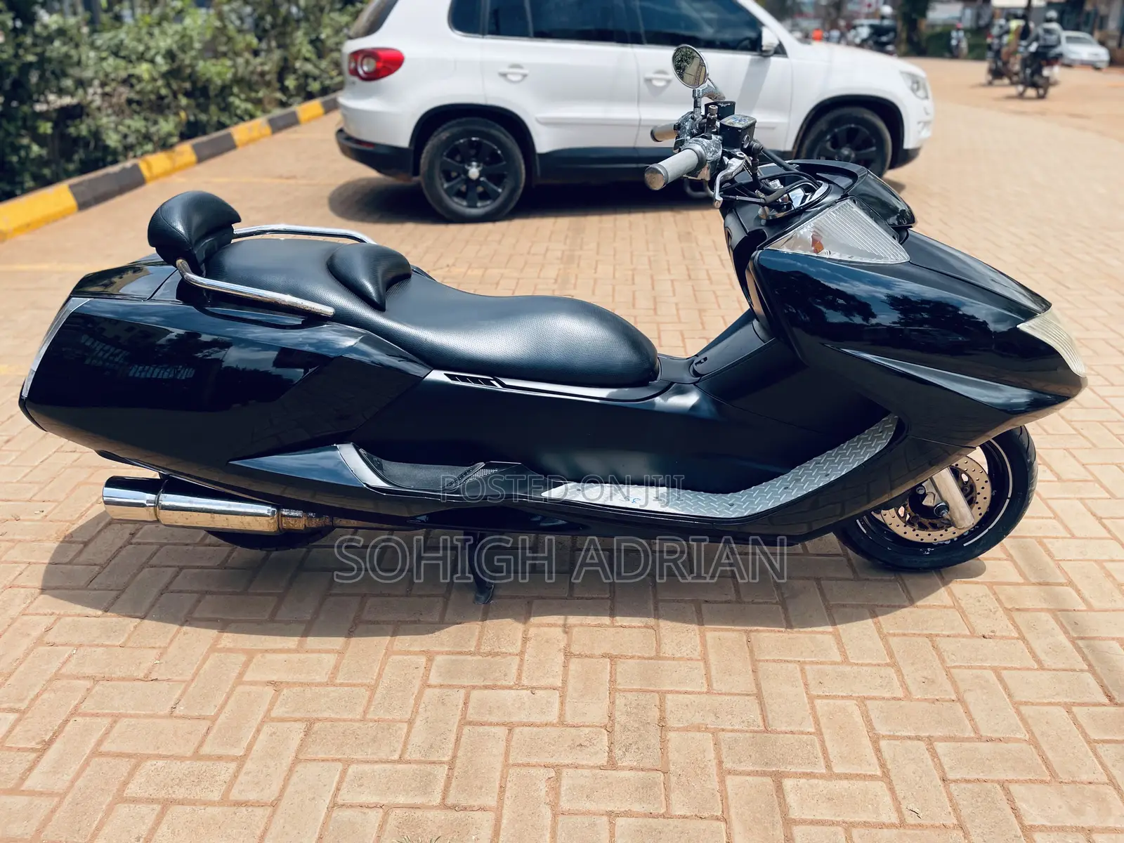 Yamaha 2012 Black