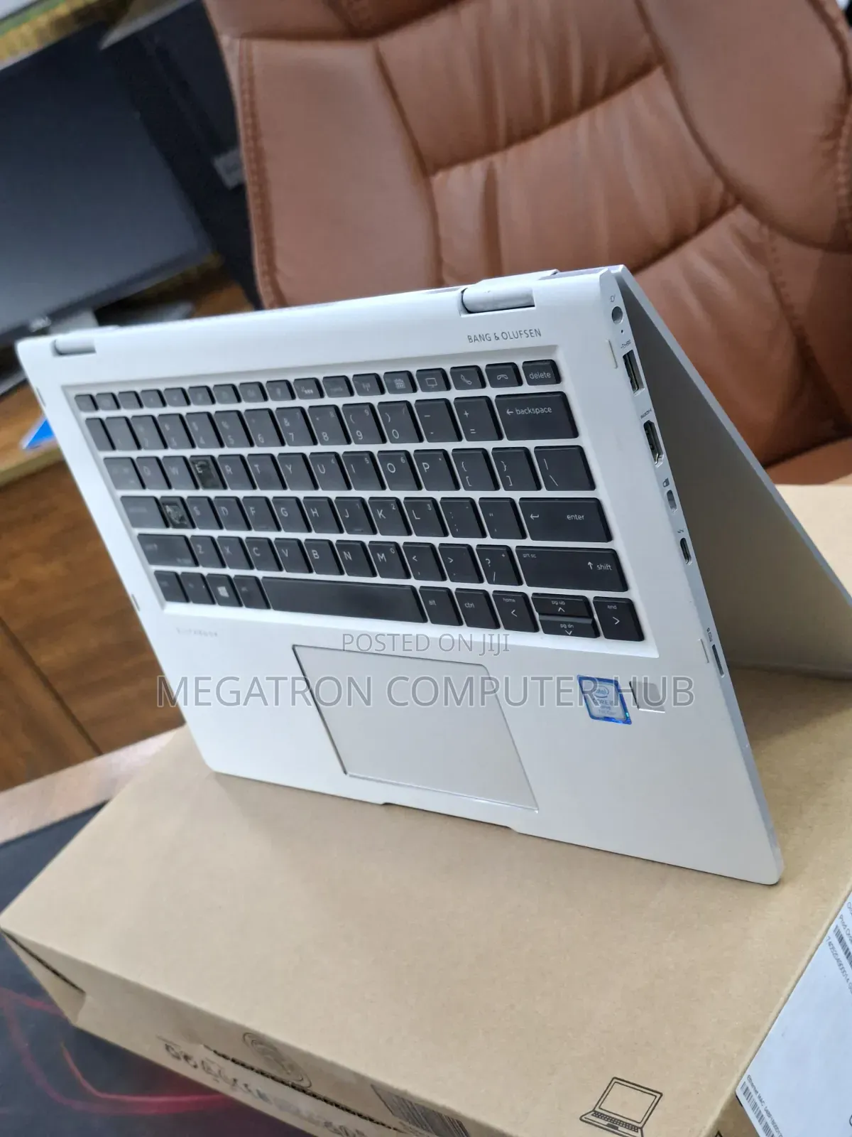 Laptop HP EliteBook x360 1030 G2 8GB Intel Core i5 SSD 256GB