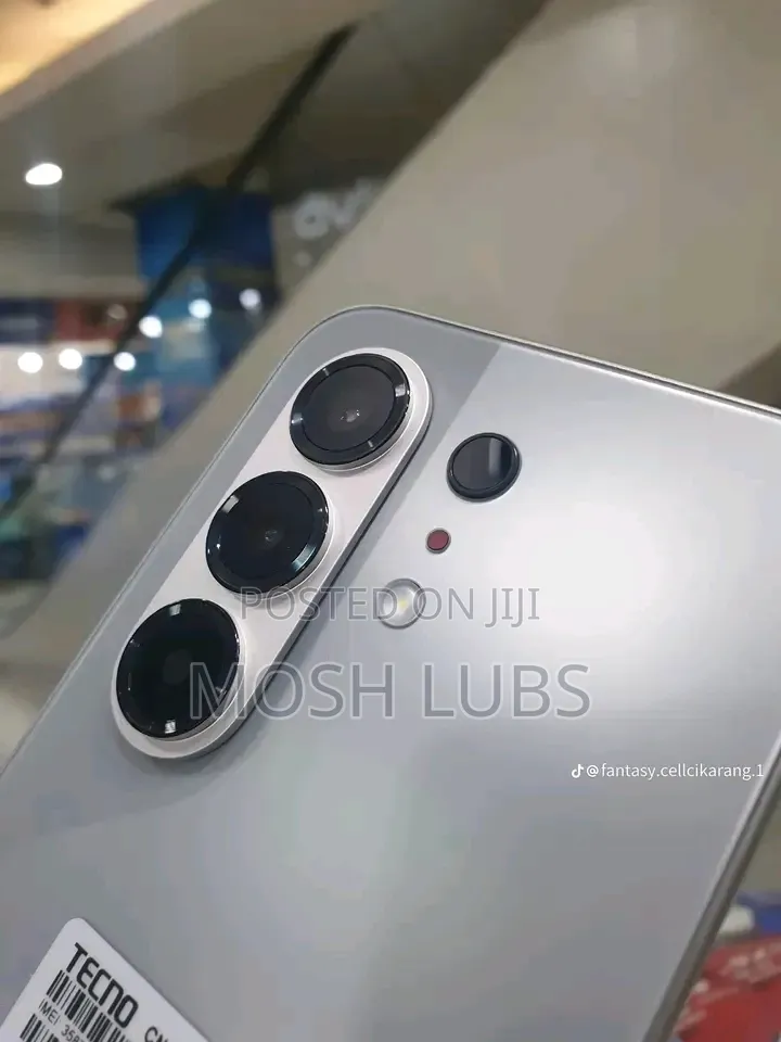 New Tecno Camon 50 256 GB Silver