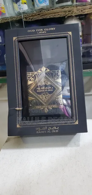 Lattafa Bade'e Al Oud, Oud for Glory for Unisex Parfum, 3.4 100ml