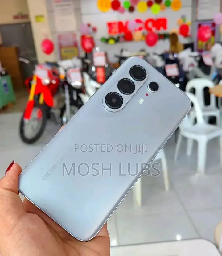 New Tecno Camon 50 256 GB Gray