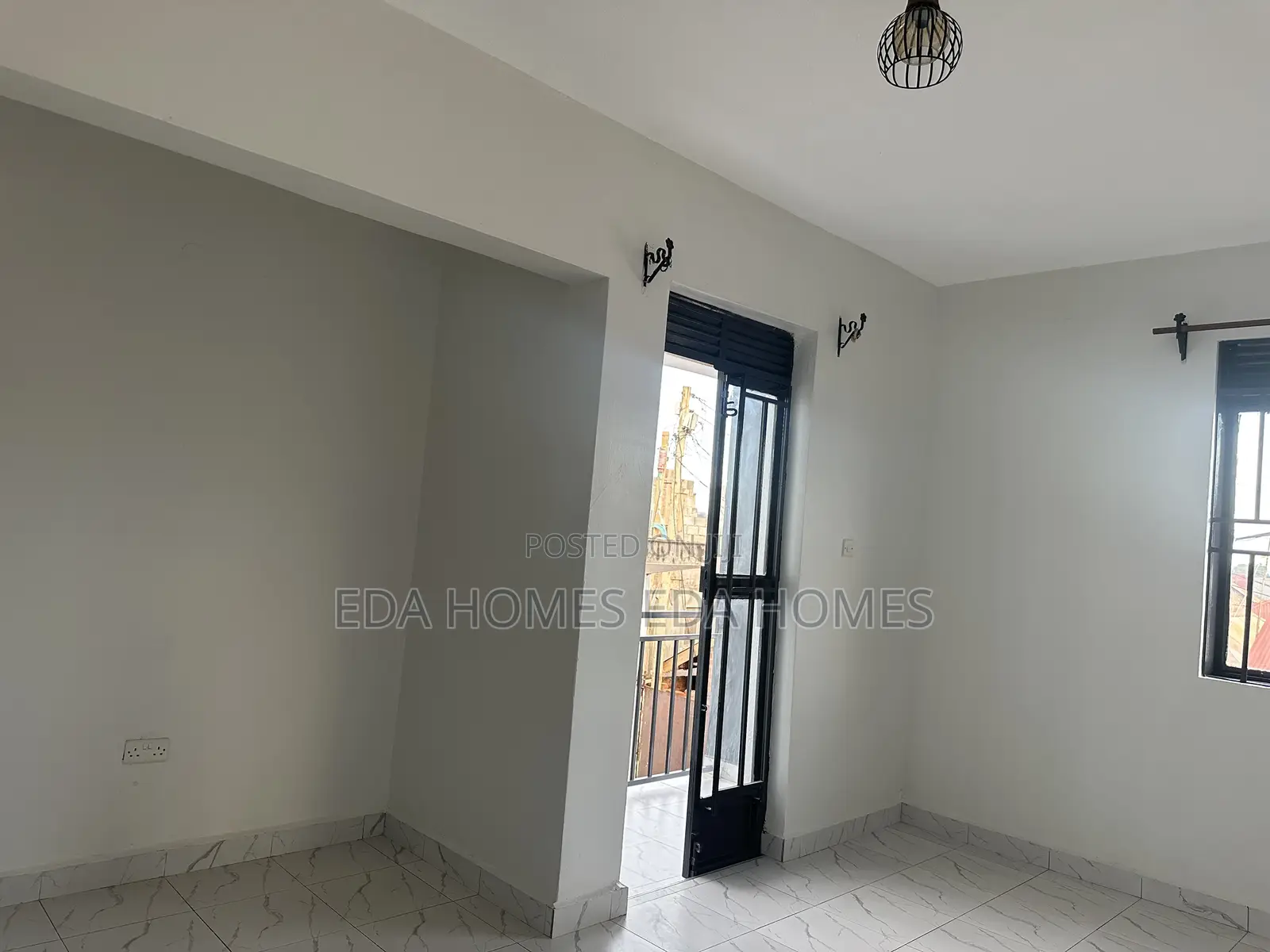 2bdrm House in Makindye for rent
