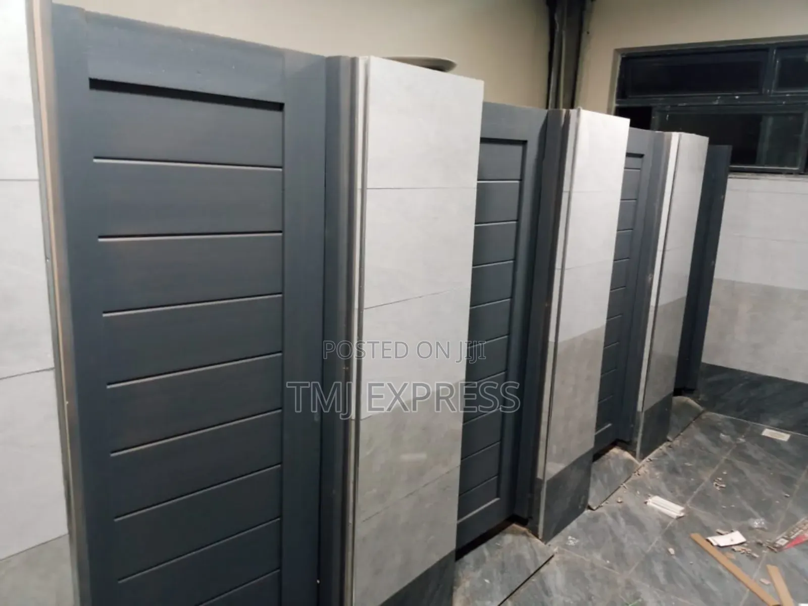 Plastic Doors for Washrooms