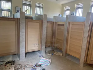 Plastic Doors for Washrooms