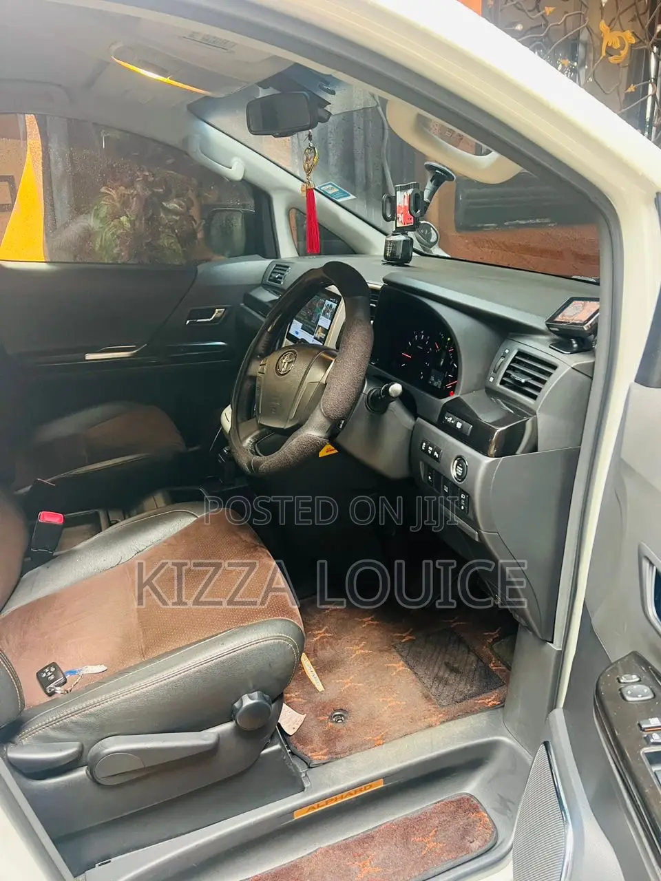 Toyota Alphard 2013 White