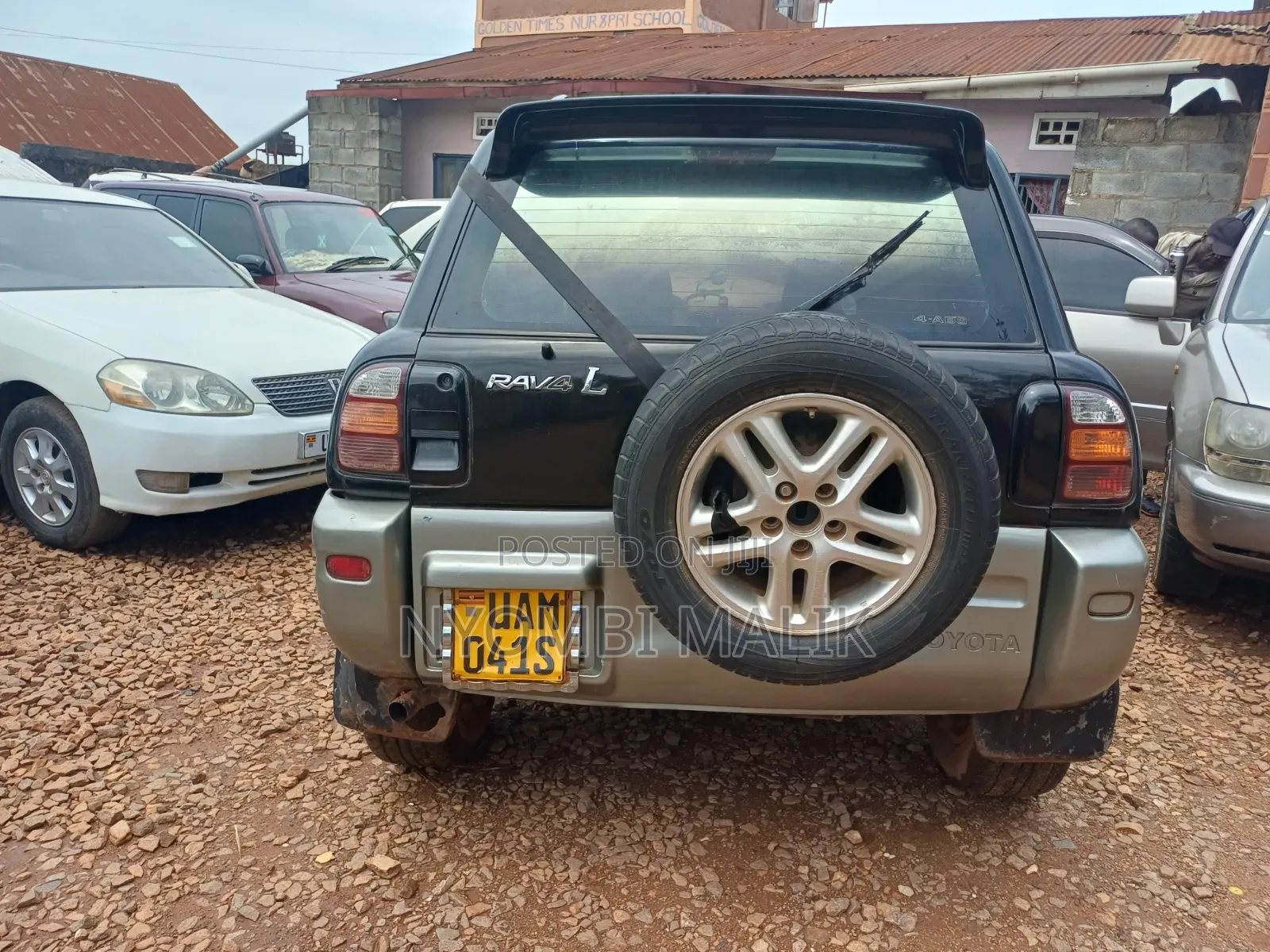 Toyota RAV4 Automatic 2000 Black