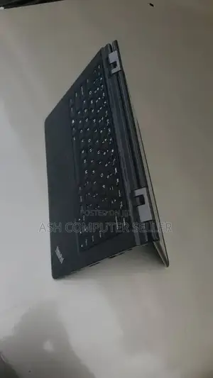 Laptop Lenovo Thinkpad X1 Yoga 4GB Intel Core i5 HDD 500GB