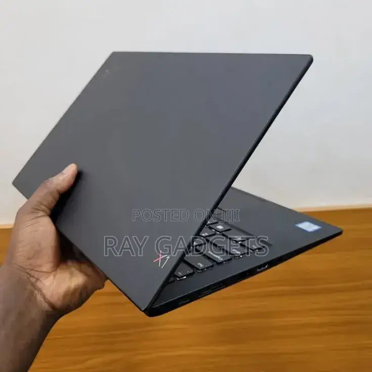 New Laptop Lenovo ThinkPad X1 Carbon 8GB Intel Core i5 SSD 256GB