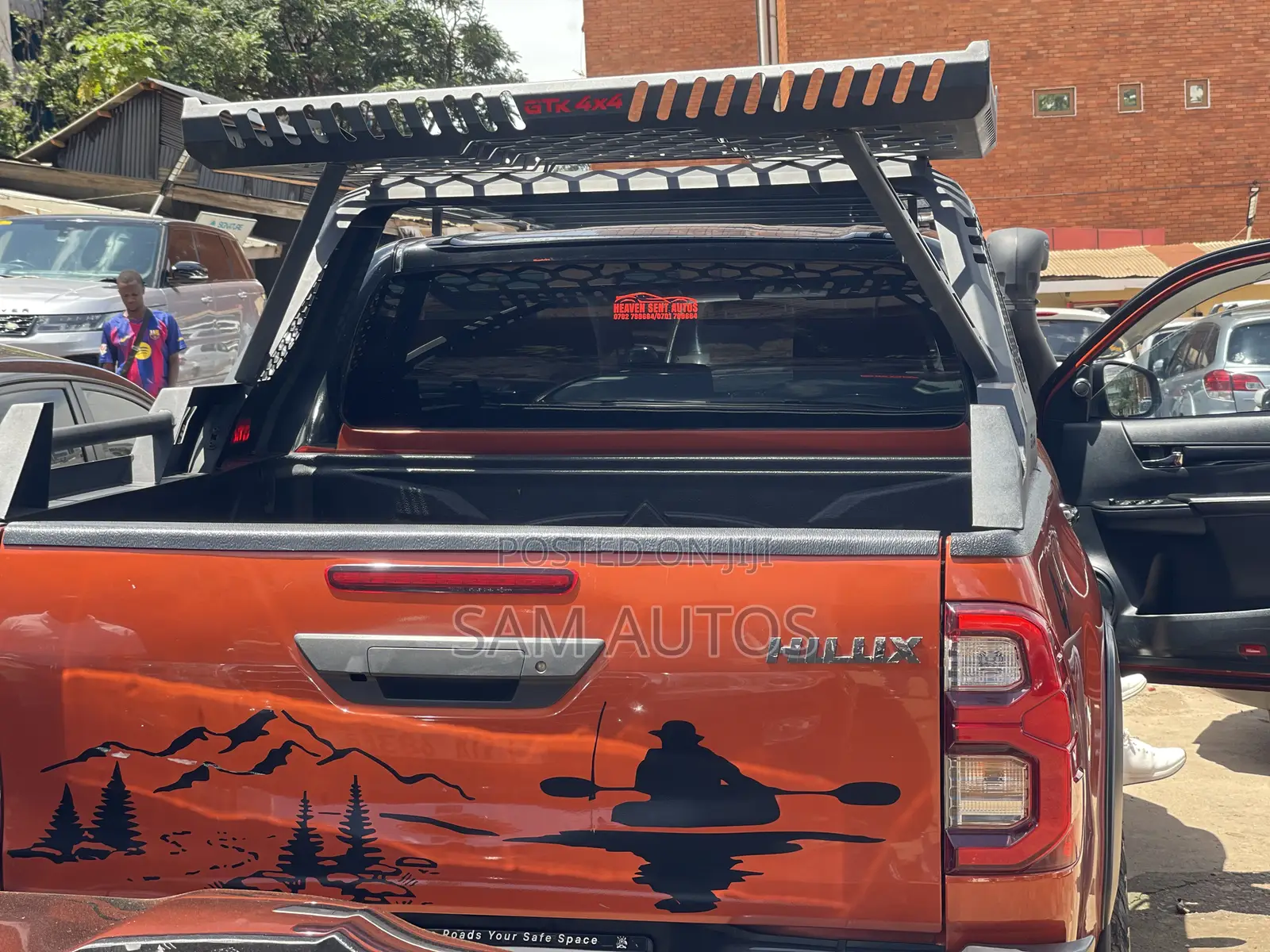 Toyota Hilux 2018 Orange