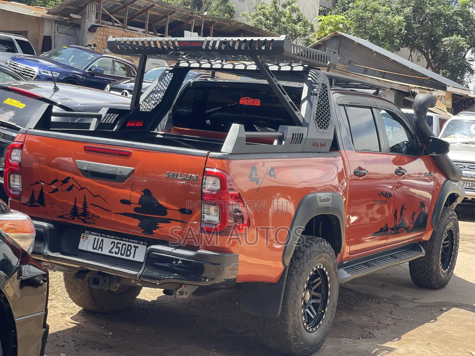 Toyota Hilux 2018 Orange