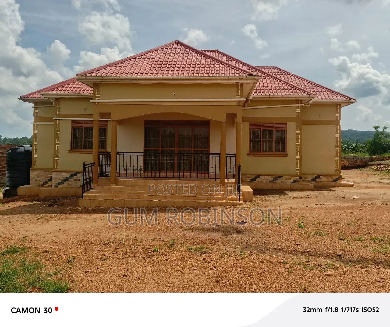 3bdrm Bungalow in Bombo Road, Central Division for sale