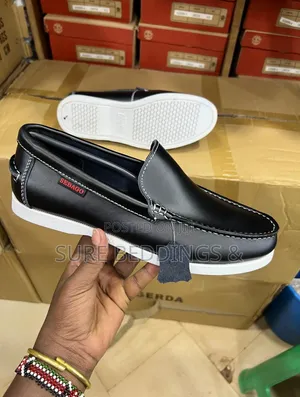 Bago Leather Moccasins
