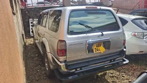 Toyota Hilux Surf 2.7 SSR 2001 Silver