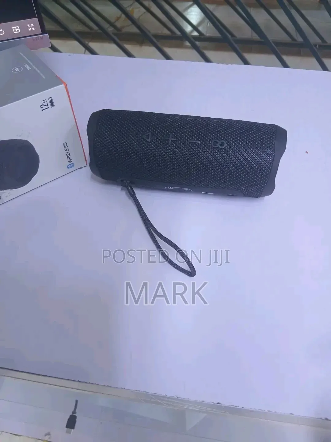 New Thumping JBL Speaker Flip 6