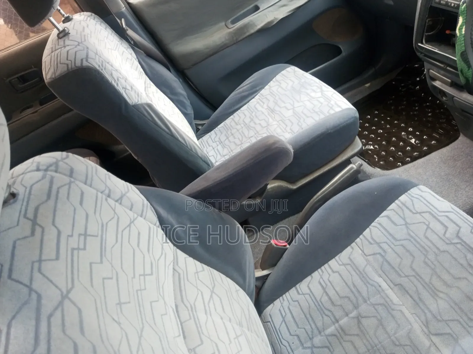 Toyota Ipsum 1999
