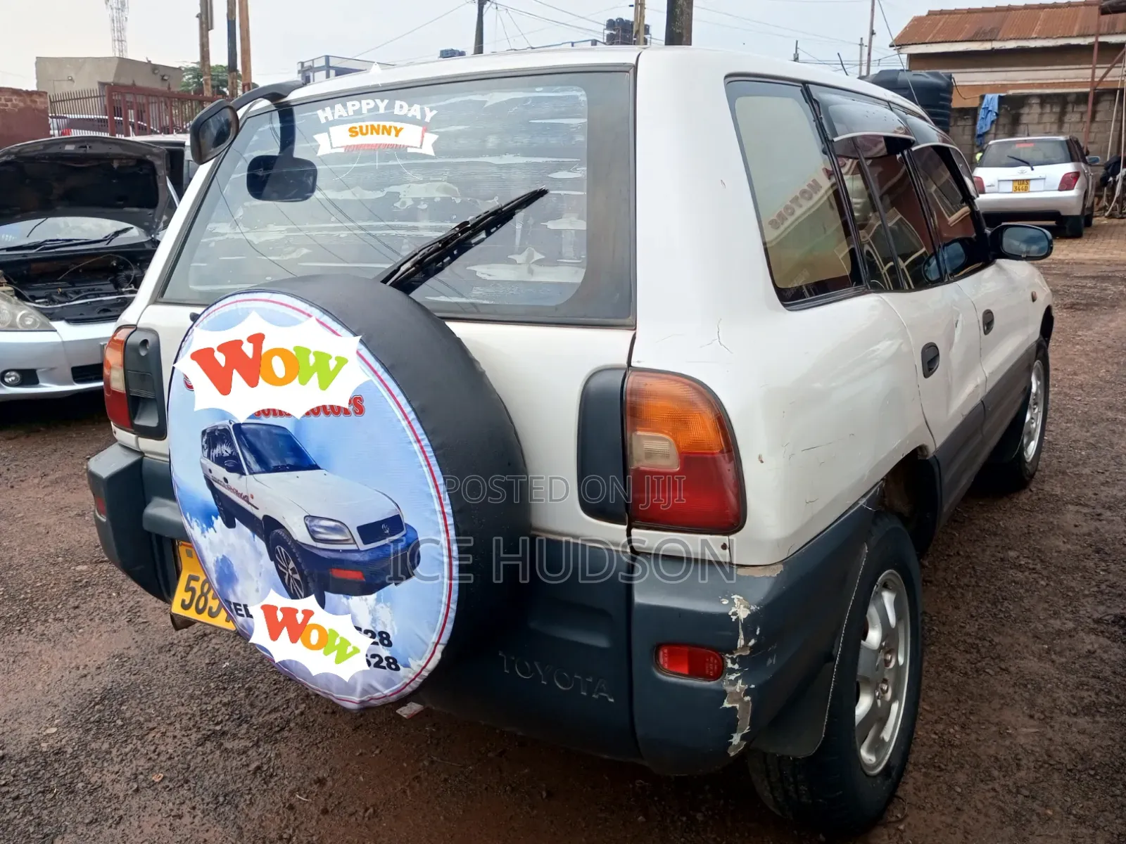 Toyota RAV4 1999 White