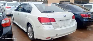 Subaru Legacy 2014 White