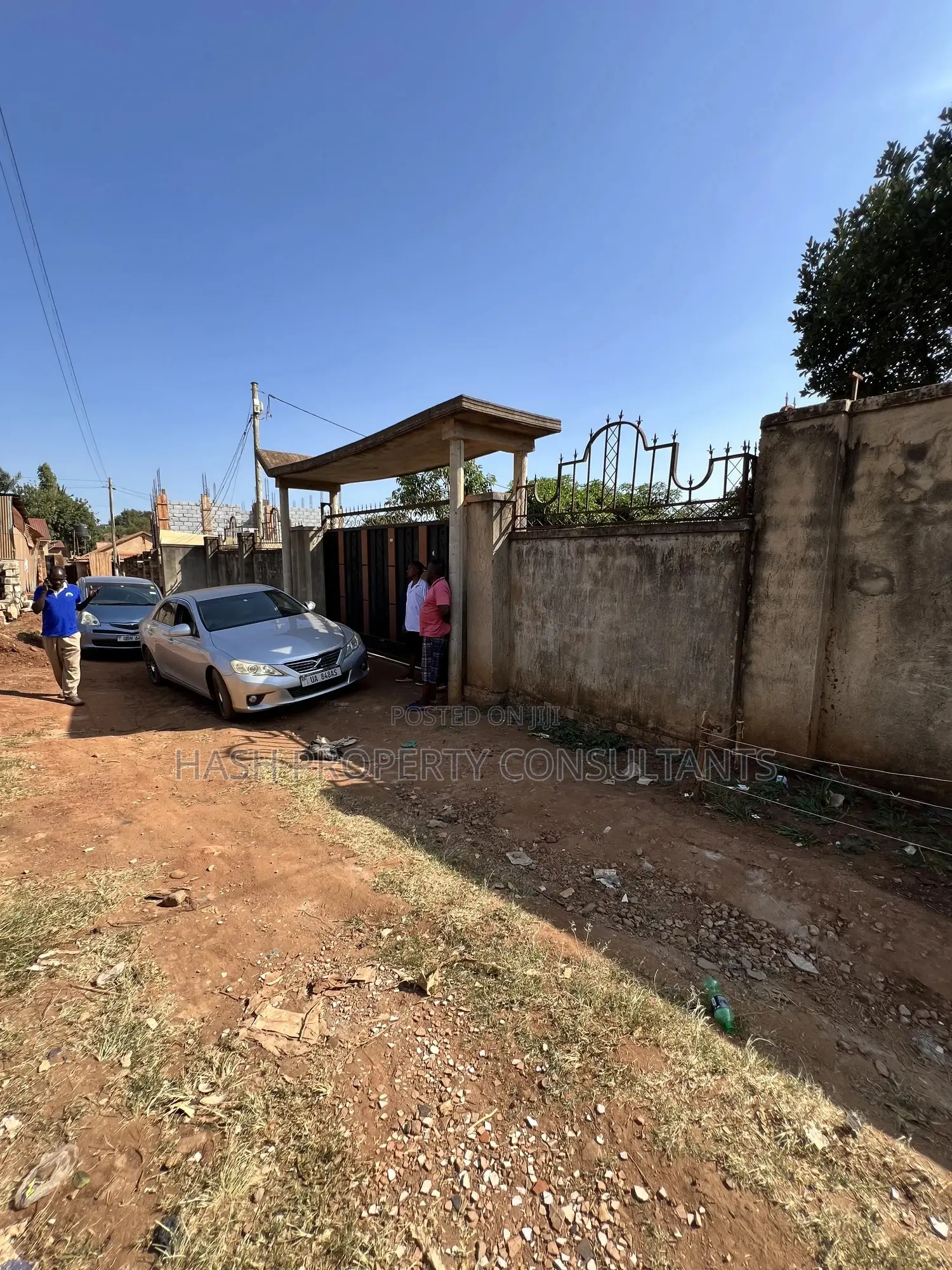 2bdrm House in Buziga, Makindye for sale