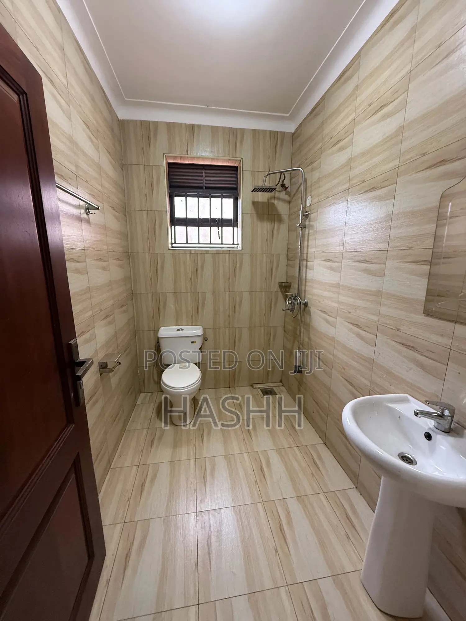 2bdrm Apartment in Aaaa, Central Division for rent