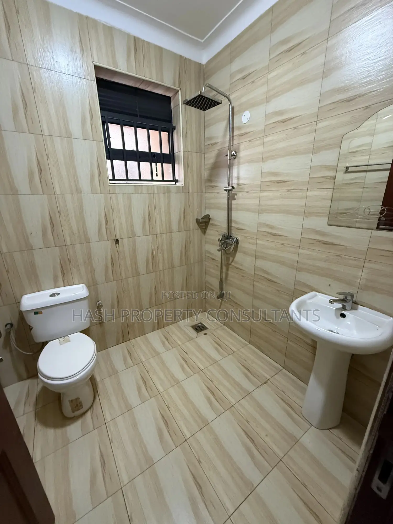 2bdrm Apartment in Aaaa, Central Division for rent