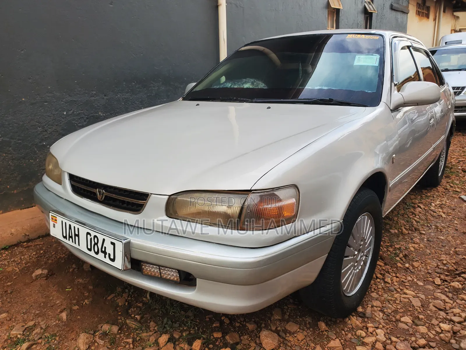 Toyota Corolla 1999 Silver