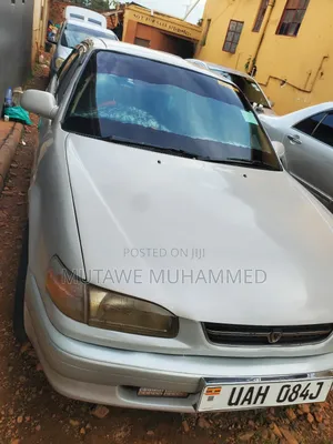 Toyota Corolla 1999 Silver