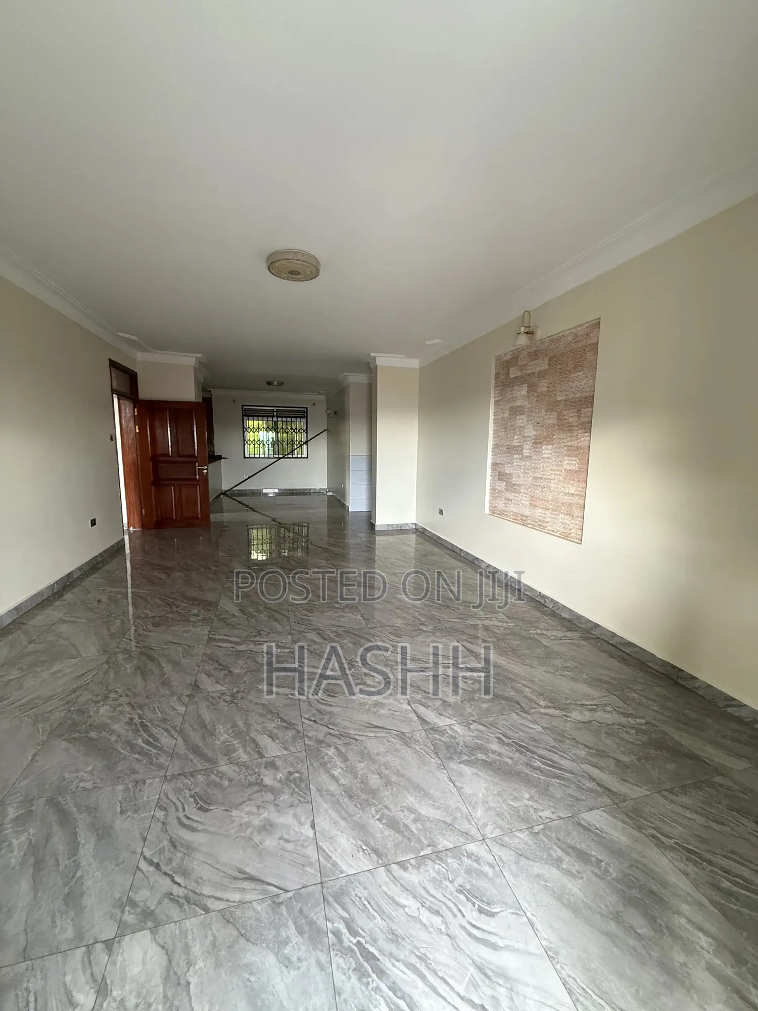 4bdrm Apartment in Hill, Makindye for rent