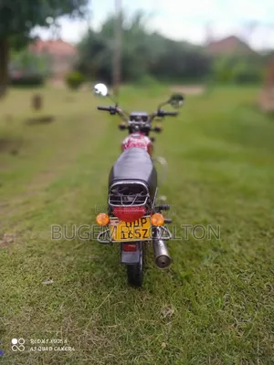 Bajaj Boxer 2010 Red