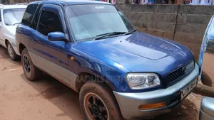 Toyota RAV4 Automatic 2000 Blue