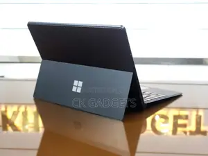 New Laptop Microsoft Surface Pro 8 16GB Intel Core i7 SSD 1T