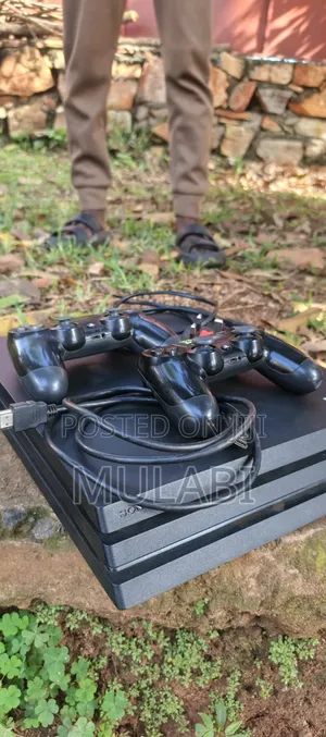 Original Playstation Ps4 Pro
