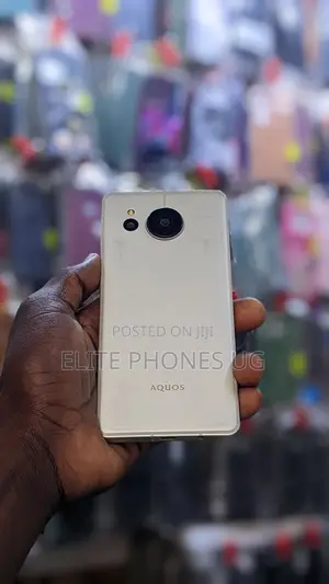 Sharp Aquos sense7 plus 128 GB White