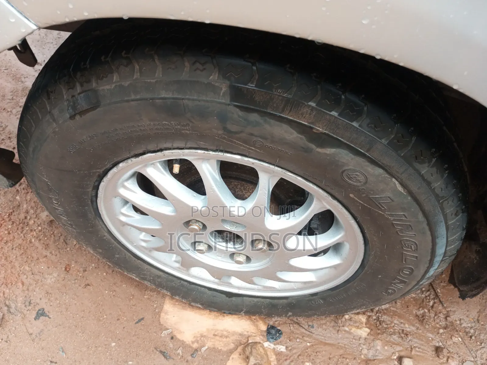 Toyota LiteAce Noah 1999 Silver