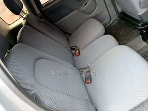 Toyota Fun Cargo 2004 Silver