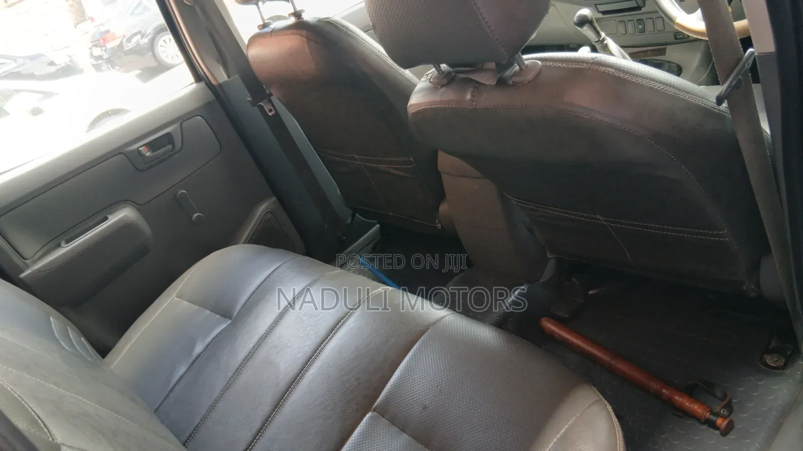 Toyota Hilux 2012 Blue