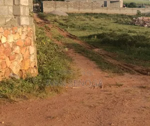 16 Decimals in Masooli 8 Miles Off Gayaza Rd With Ready Title
