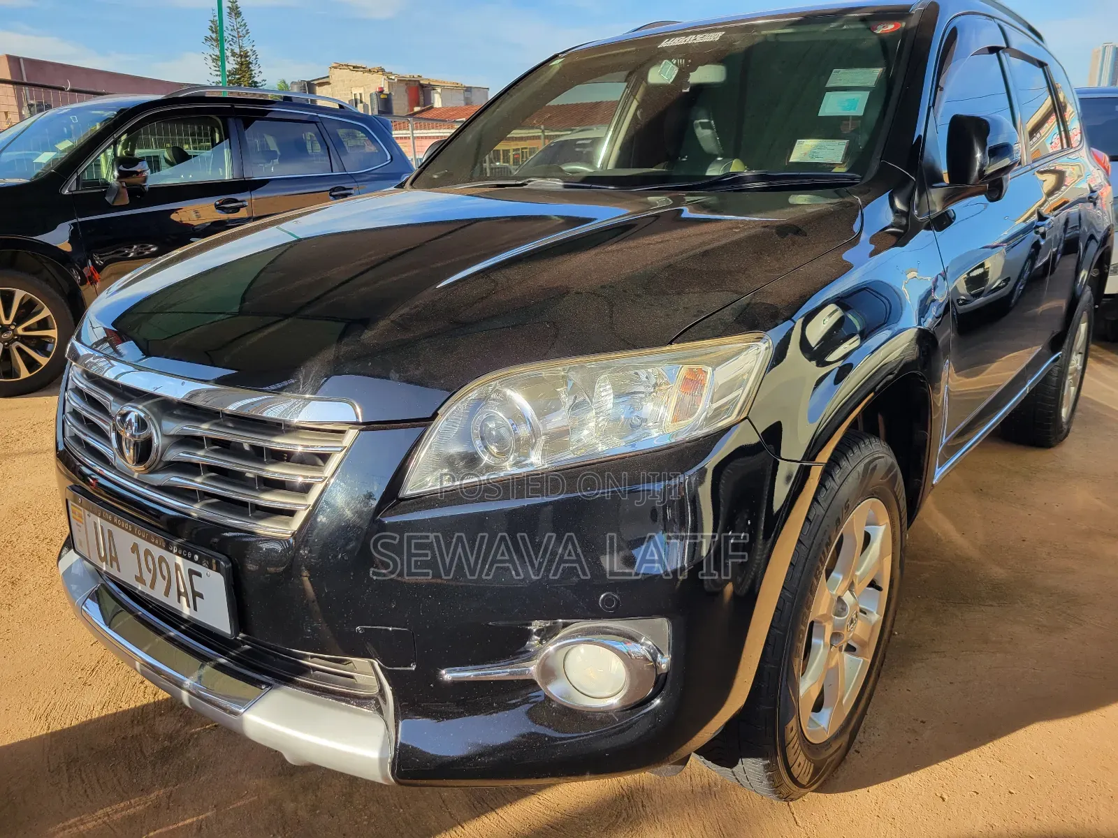 Toyota Vanguard 2012 Black