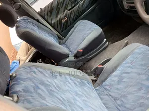 Toyota LiteAce Noah 1999 Blue