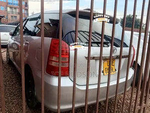 Toyota Wish 2004 Silver