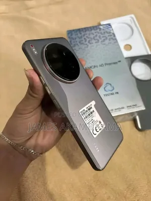 New Tecno Camon 40 Premier 256 GB Silver