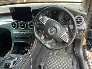 Mercedes-Benz GLC-Class 2018 Black